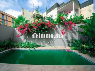 Appartement à vendre à l'Oisis. Surface de 85 m² - Appartement à vendre - Casablanca