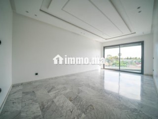 Appartement à vendre à l'Oisis. Surface de 85 m² - Appartement à vendre - Casablanca