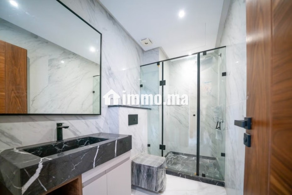 Appartement à l'achat à l'Oisis. Surface de 119 m² - Vente Immobilier - Casablanca - photo 6