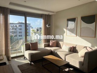 Spacieux studio meublé avec terrasse et parking - Appartement à louer - Casablanca