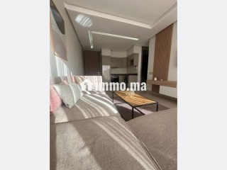 Spacieux studio meublé avec terrasse et parking - Appartement à louer - Casablanca