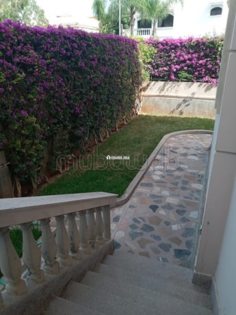 opportunite-rare-villa-familiale-de-466m2-big-19