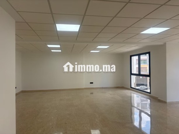 plateaux-bureau-a-louer-en-plein-quartier-des-hopitaux-big-3