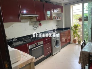 Appartement à l'achat à Aïn Sebaâ. 1 Pièce. Antenne parabolique et sécurité - Appartement à vendre - Casablanca