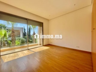 Magnifique villa à louer à Californie. Superficie 550 m². Bien meublé - Villa à louer - Casablanca