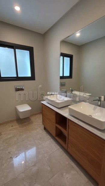 Vila vide refait à neuf à louer à oasis - Location Immobilier - Casablanca - photo 8