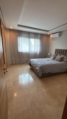 vila-vide-refait-a-neuf-a-louer-a-oasis-big-12