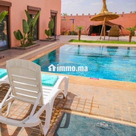 villa-avec-piscine-privee-et-sans-vis-a-vis-big-6
