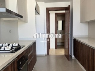 Penthouse lumineux à louer – Rabat Square. - Appartement à louer - Rabat