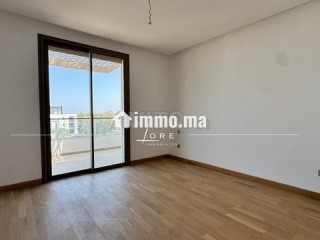 Penthouse lumineux à louer – Rabat Square. - Appartement à louer - Rabat