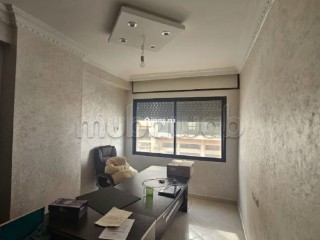 Joli F4 à vendre au Quartier administratif - Appartement à vendre - Tanger