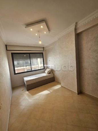 joli-f4-a-vendre-au-quartier-administratif-big-2