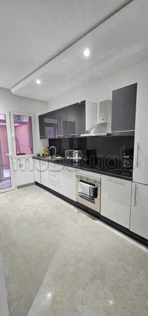 Tres bel appartement meuble dans une residence avec piscine - Location Immobilier - Marrakech - photo 6