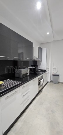 tres-bel-appartement-meuble-dans-une-residence-avec-piscine-big-3