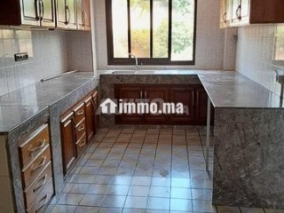 Apprtement à ain diab vide à louer 168m² - Appartement à louer - Casablanca