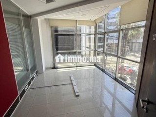 Plateau Aménagé et Modulable, Accès Tram Direct - Bureau à louer - Casablanca