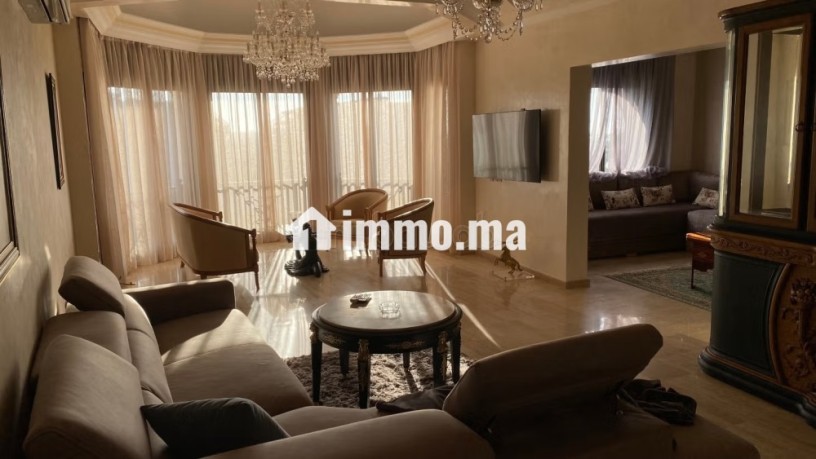 appartement-a-louer-a-ain-diab-vue-sur-mer-sans-vis-a-vis-surface-totale-170-m2-places-de-stationnement-et-terrasse-big-9