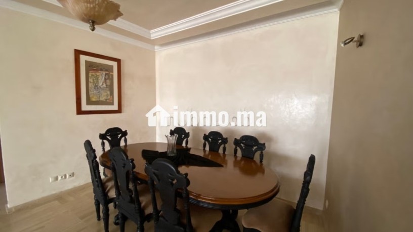 appartement-a-louer-a-ain-diab-vue-sur-mer-sans-vis-a-vis-surface-totale-170-m2-places-de-stationnement-et-terrasse-big-11
