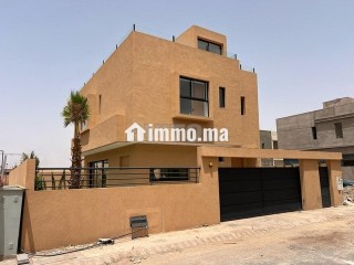Villa de Particulier à Vendre – Chrifia Marrakech - Villa à vendre - Marrakech