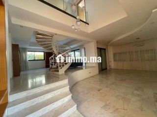 Location villa avec piscine sur hay riad - Villa à louer - Rabat