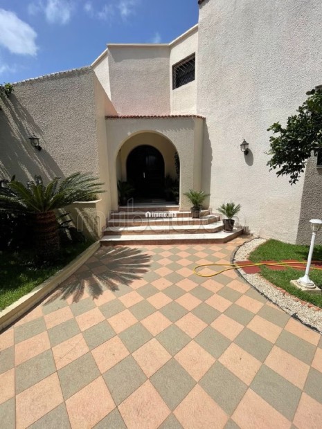 Villa avec piscine en location à hay riad - Location Immobilier - Rabat - photo 8