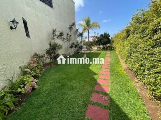 Villa avec piscine en location à hay riad - Villa à louer - Rabat
