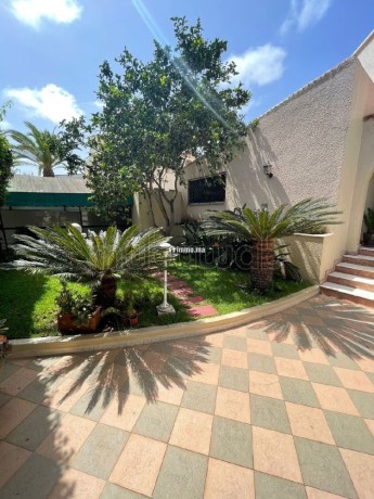 villa-avec-piscine-en-location-a-hay-riad-big-8