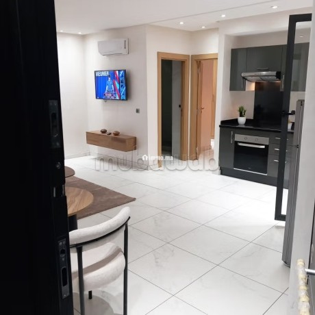 studio-neuf-meuble-en-plein-coeur-de-maarif-big-0