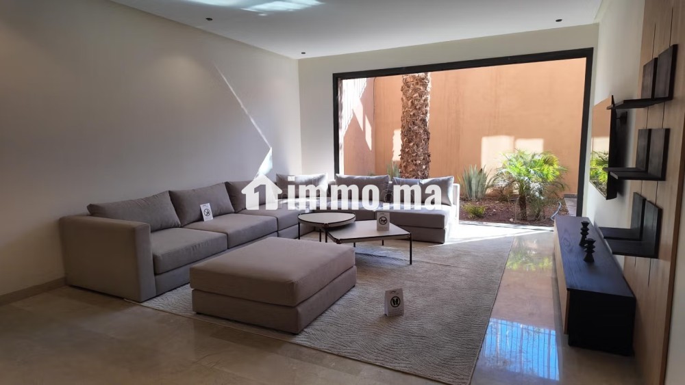 Villa 4 chambres avec cours Anglaise 4 salons et Piscine Privée 330 m² - Vente Immobilier - Marrakech - photo 7