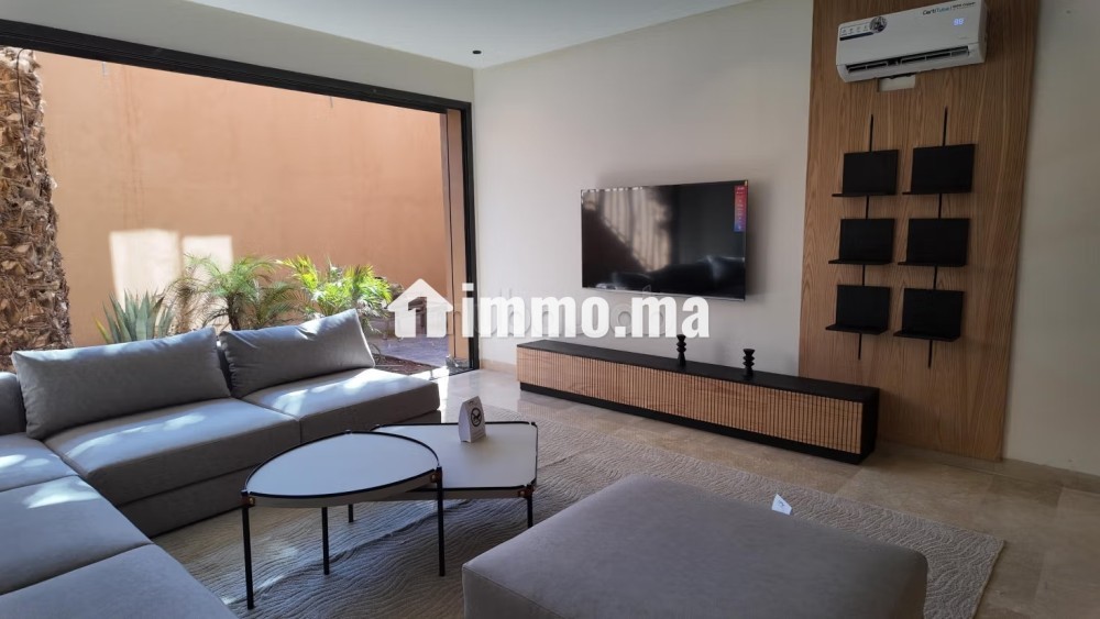 Villa 4 chambres avec cours Anglaise 4 salons et Piscine Privée 330 m² - Vente Immobilier - Marrakech - photo 8