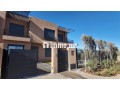villa-4-chambres-avec-cours-anglaise-4-salons-et-piscine-privee-330-m2-small-1