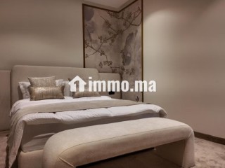 Villa 4 chambres avec cours Anglaise 4 salons et Piscine Privée 330 m² - Villa à vendre - Marrakech