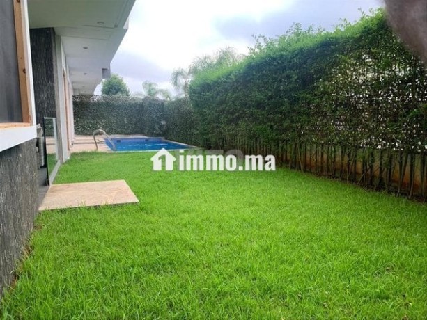 appartement-rdc-avec-piscine-privee-big-2