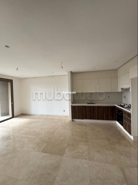Superbe appartement à vendre à Souissi. Surface totale 73 m². Double vitrage et porte blindée - Vente Immobilier - Rabat - photo 4