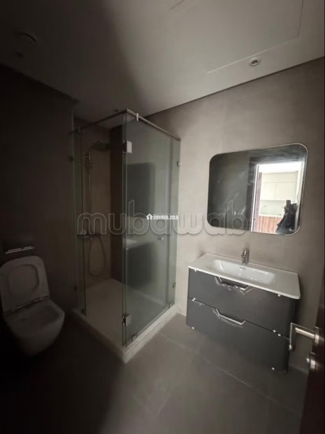 Superbe appartement à vendre à Souissi. Surface totale 73 m². Double vitrage et porte blindée - Vente Immobilier - Rabat - photo 6