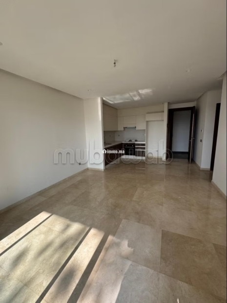 Superbe appartement à vendre à Souissi. Surface totale 73 m². Double vitrage et porte blindée - Vente Immobilier - Rabat - photo 8