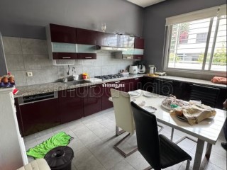 Magnifique villa à vendre à Ain Diab.
Surface de 450 m².
Bien meublé - Villa à vendre - Casablanca