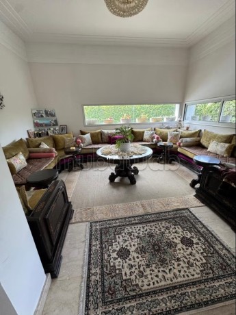 magnifique-villa-a-vendre-a-ain-diab-surface-de-450-m2-bien-meuble-big-9