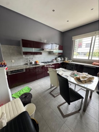 magnifique-villa-a-vendre-a-ain-diab-surface-de-450-m2-bien-meuble-big-14