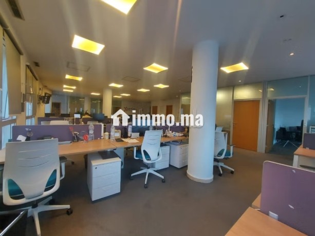 location-de-bureaux-a-sidi-maarouf-superficie-299-m2-terrasse-et-ascenseur-big-10