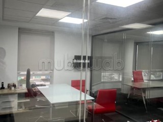 location-de-bureaux-entre-bd-my-youssef-et-bd-beaurdeau-superficie-120-m2-ascenseur