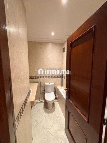 racine-ext-f4-vide-120m2-balcon-parking-calme-big-4