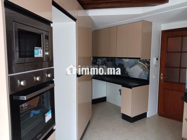 val-fleury-superbe-160m2-refait-balcon-calme-big-10