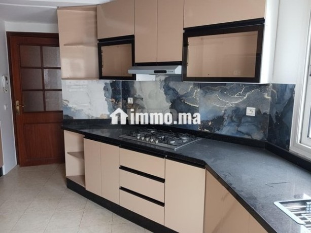 val-fleury-superbe-160m2-refait-balcon-calme-big-14