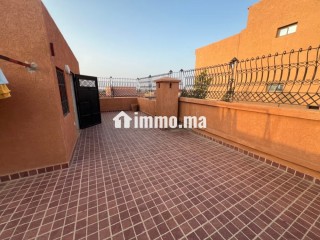 location-villa-de-haut-standing-a-route-dagadir-essaouira-5-pieces-confortables-porte-blindee-antenne-parabolique
