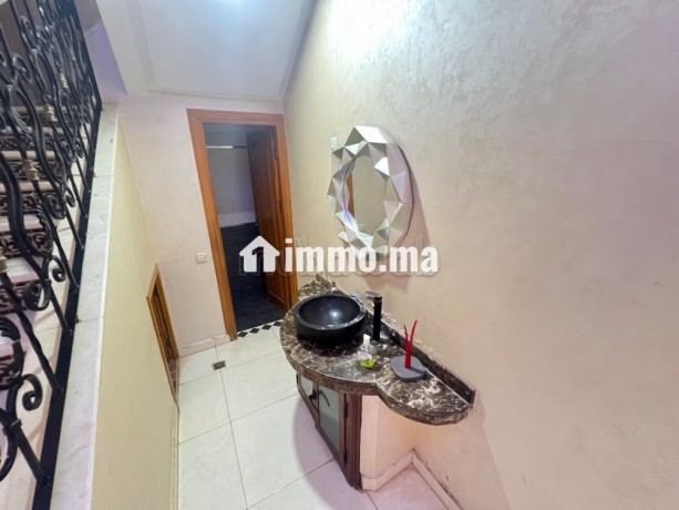 location-villa-de-haut-standing-a-route-dagadir-essaouira-5-pieces-confortables-porte-blindee-antenne-parabolique-big-11
