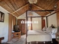 bungalows-pour-2-a-4-avec-piscine-12km-du-centre-small-5