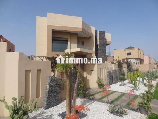 villa-contemporaine-a-louer-proche-quick-targa-big-14