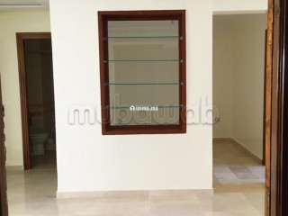 bel-appartement-en-location-a-triangle-dor-surface-de-115-m2-avec-ascenseur-et-terrasse