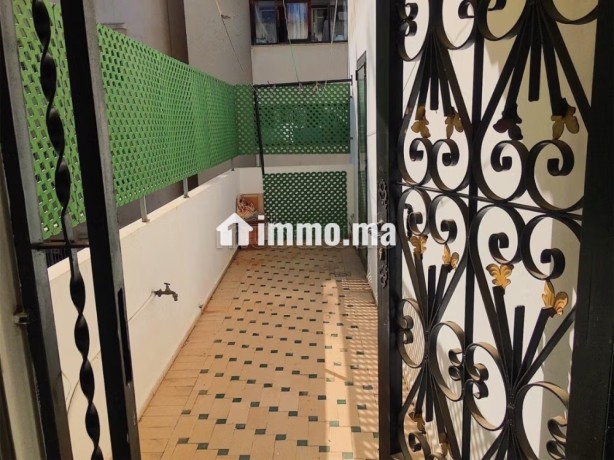 bel-appartement-en-location-a-triangle-dor-surface-de-115-m2-avec-ascenseur-et-terrasse-big-4